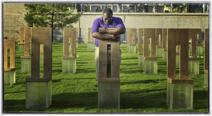 It is always a memory. : Aftermath sessions : Oklahoma City Editorial and Documentary Photographer 