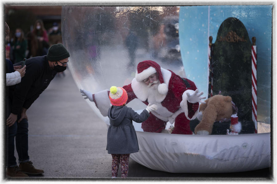 Christmas Story 2020 -That is sad and beautiful.  : Street sessions : Oklahoma City Editorial and Documentary Photographer 